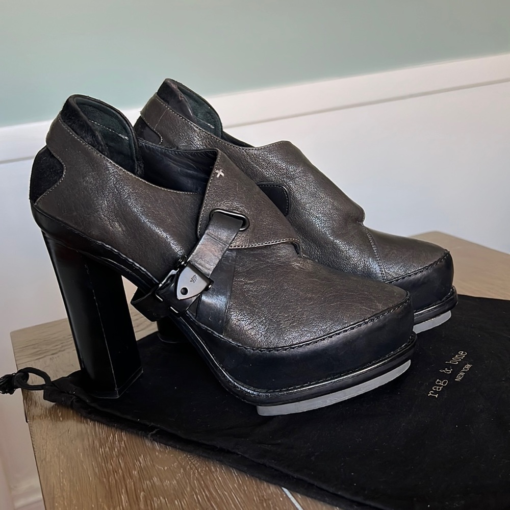 $1,100 Rag & Bone runway platform heeled boots 38
